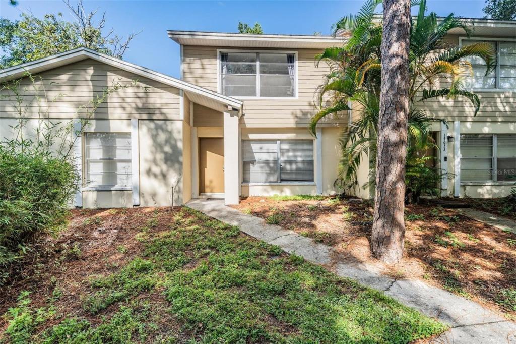 Primary picture of 14631 Lake Forest Dr
