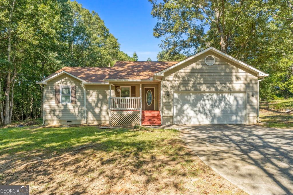 Primary picture of 125 Pinewood Dr