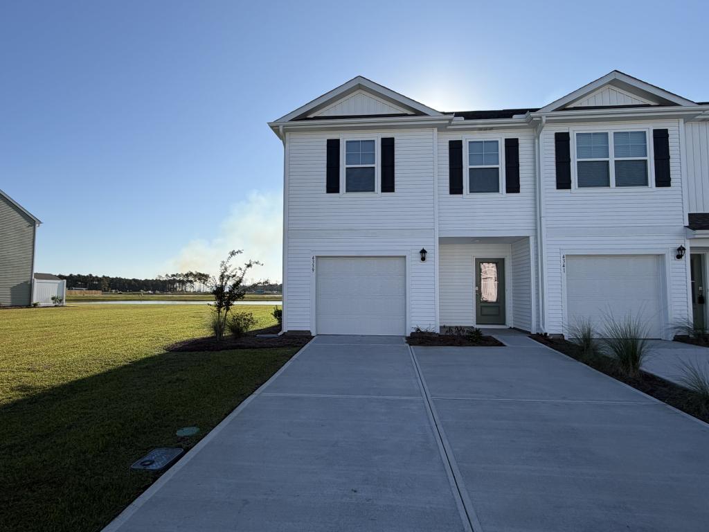 Primary picture of 4339 Majesty Dr
