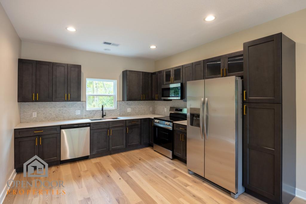 Primary picture of 3109 S 34th St