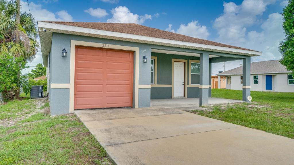 Primary picture of 2411 Ben St