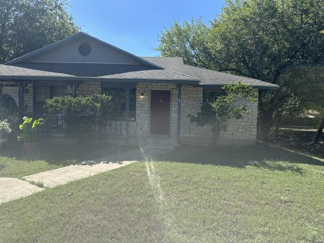 Primary picture of 2221 E STASSNEY LN #B