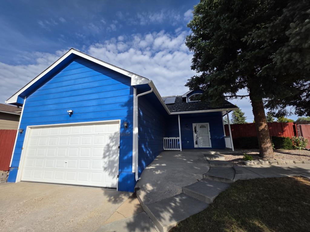 Primary picture of 5000 Atlantic Dr