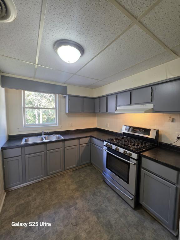 Primary picture of 900 E. Vaile