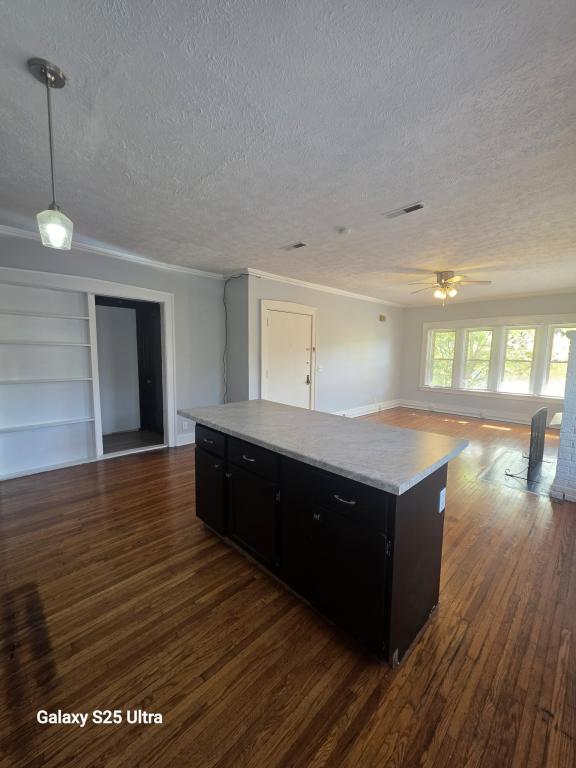 Primary picture of 408 W Mulberry St
