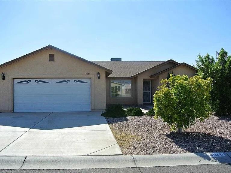 Primary picture of 10268 S Cyclone Ave