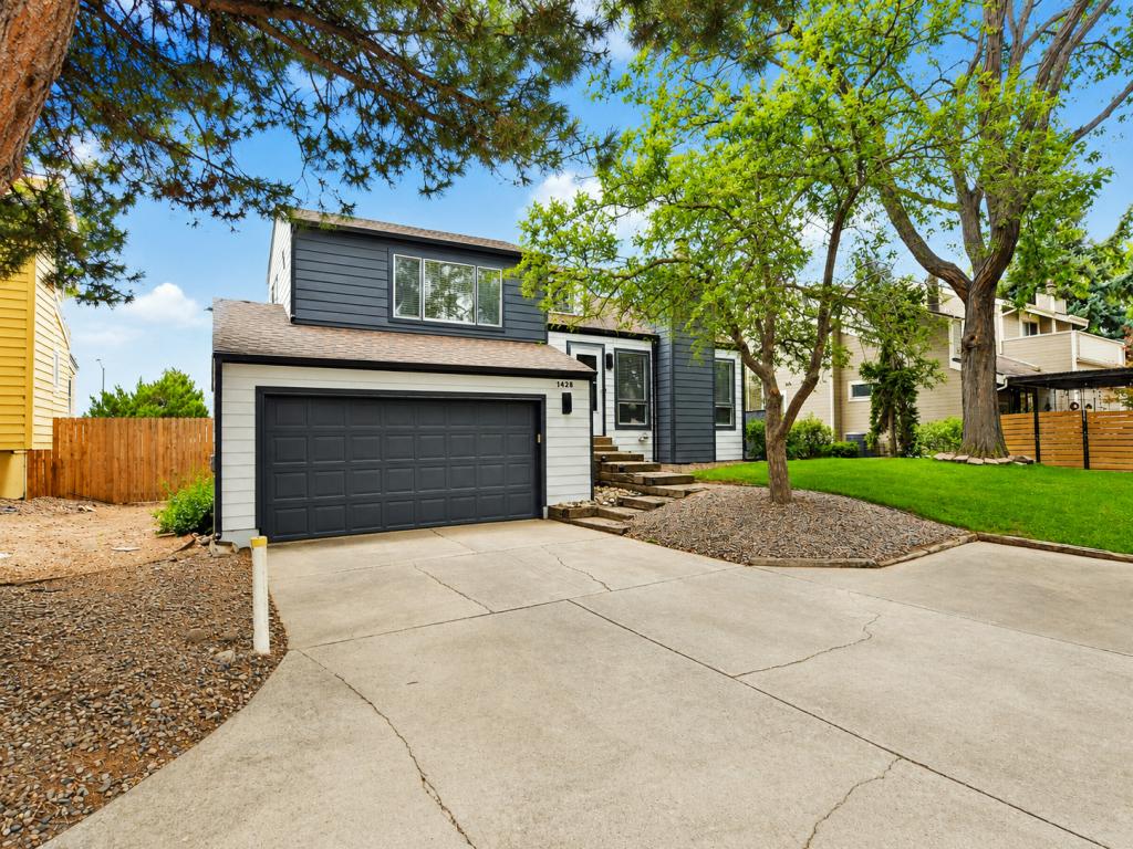 Primary picture of 1428 Glenda Ct