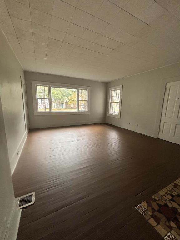 Primary picture of 504 E Fort Wayne St Apt 1