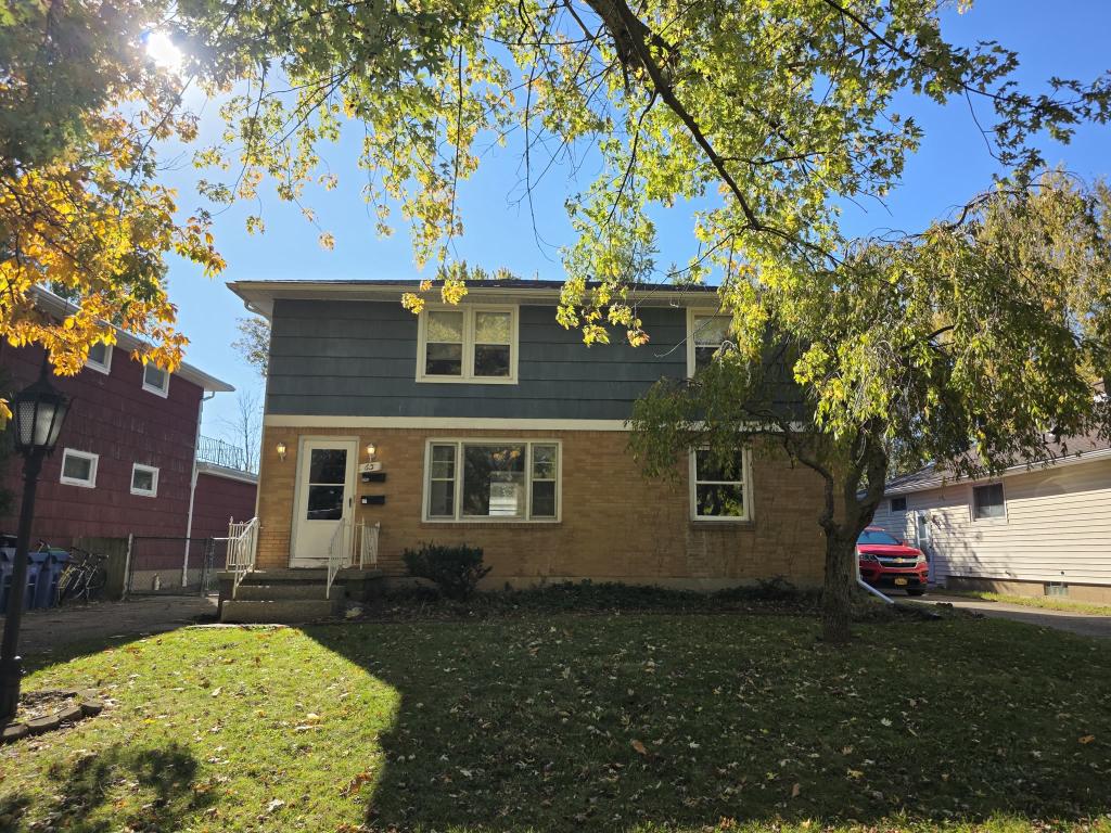 Primary picture of 63 Garnet Rd