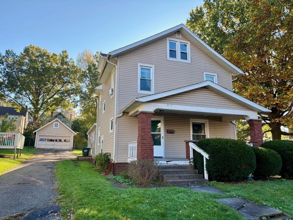 Primary picture of 817 Scovel Ave