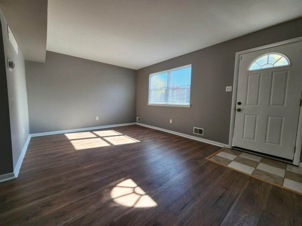 Primary picture of 139 Danford Dr
