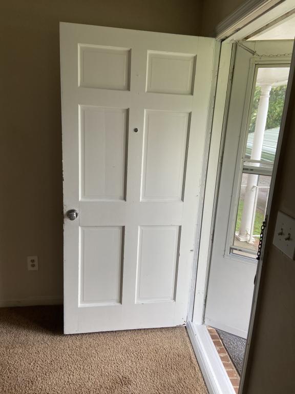 Primary picture of 7898 Fielder Rd