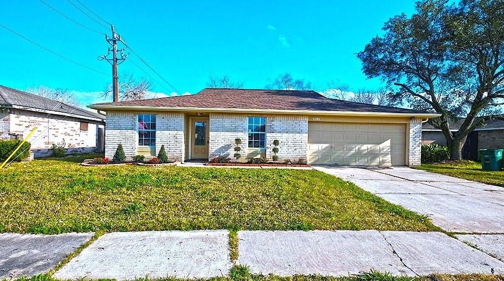 Primary picture of 16315 Paiter St