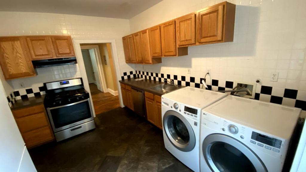 Primary picture of 2776 Hampshire Rd. Apt 1