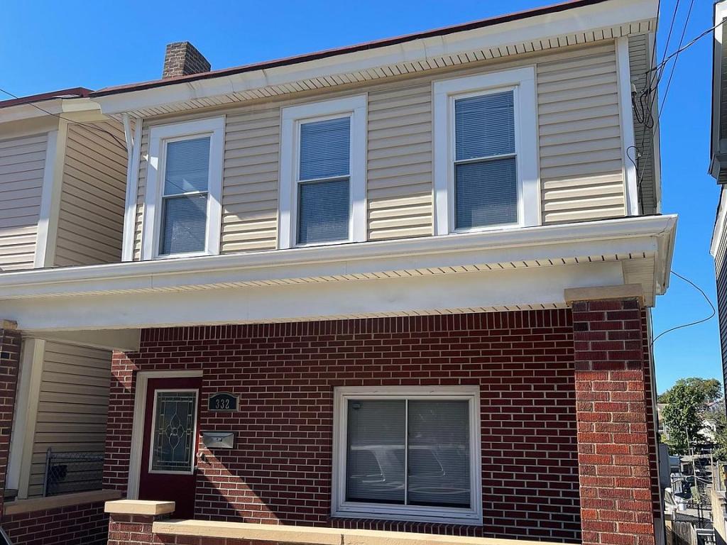 Primary picture of 332 Boggs Ave