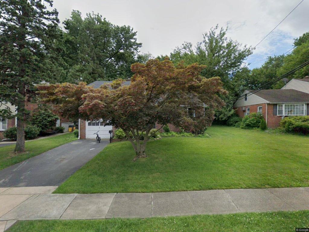 Primary picture of 334 Parham Rd