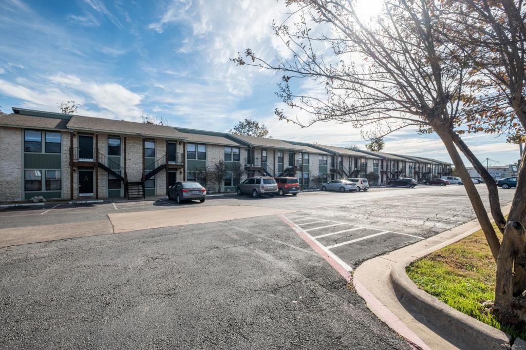 Primary picture of 1111 Sunrise Rd. #13