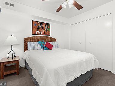 Primary picture of 5011 Green Mountain Cir, unit 1