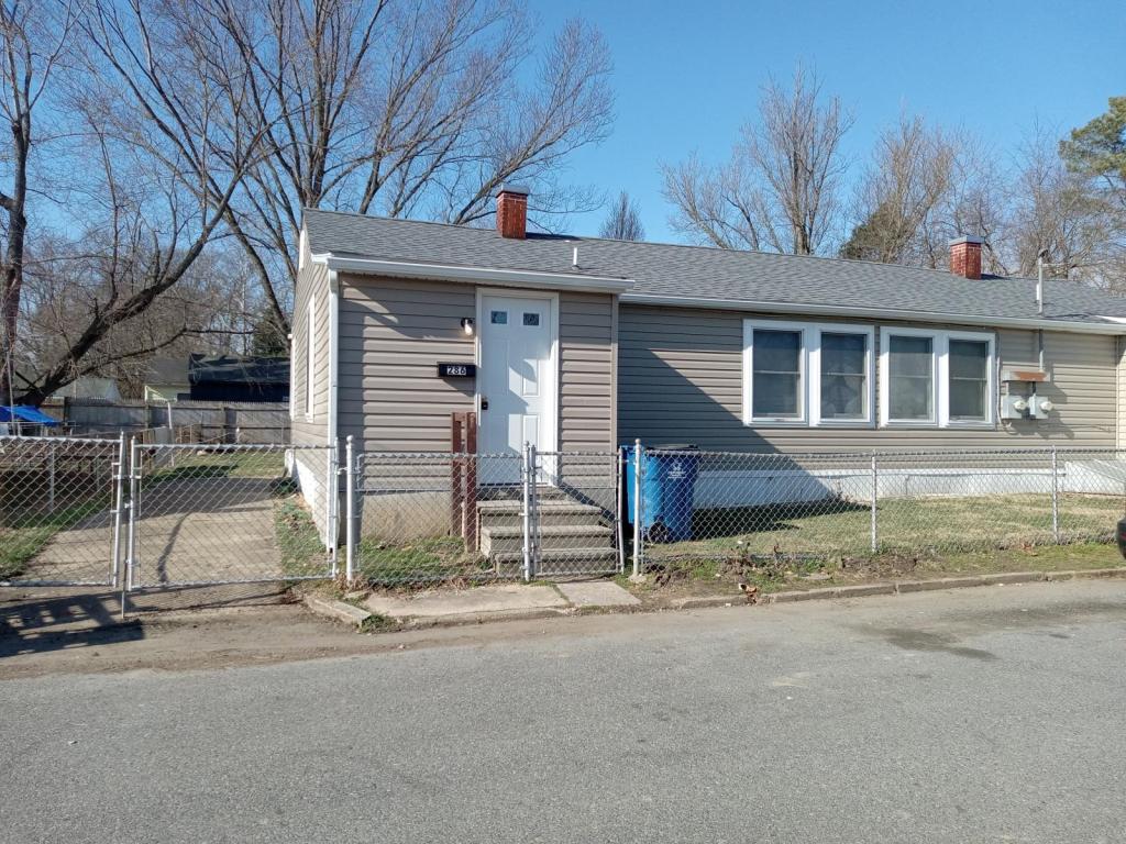 Primary picture of 286 Hollingsworth Manor