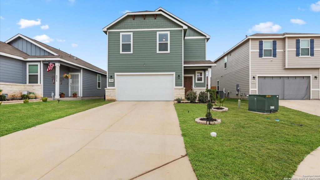 Primary picture of 5518 Fossil Wy-Sold