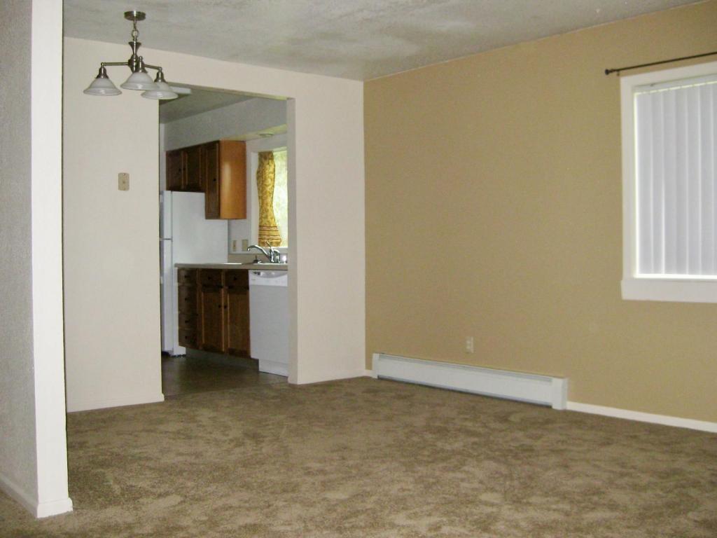 Primary picture of N Gill St - Kenai, Apt 3