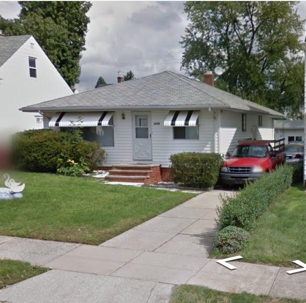 Primary picture of 5339 Elmwood Ave
