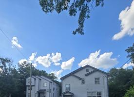 Primary image of 1709 Defoor Ave, Apt B