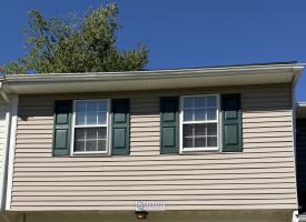 Primary image of 327 Willow Drive