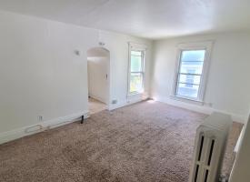 Primary image of 1136 Vine St
