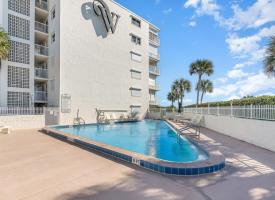 Primary image of 555 Fillmore Avenue #105
