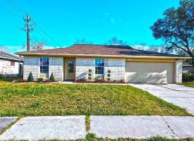 3 Bedroom Rental – 16315 Paiter St, Houston, TX, 77053