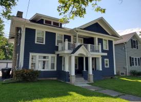 Primary image of 121 Clinton St