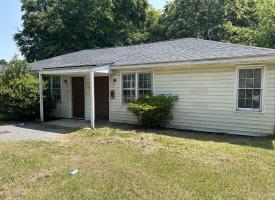Primary image of 708-B Chase St.