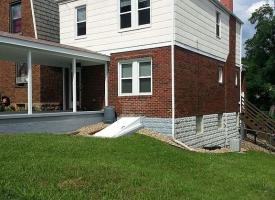 Primary image of 106 Laclede St