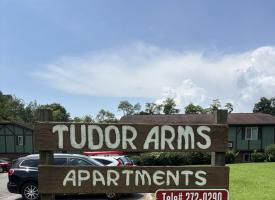 Primary image of 211 Dodge Dr.