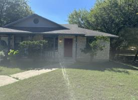 Primary image of 2221 E STASSNEY LN #B