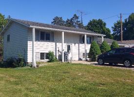 Primary image of 104 Bennett, Unit B