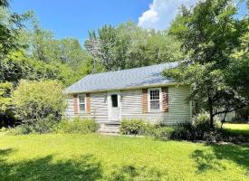 Primary image of 172 Peterborough Rd