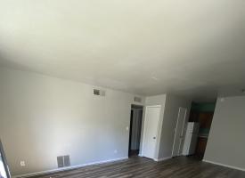 Primary image of 400 N 13th St