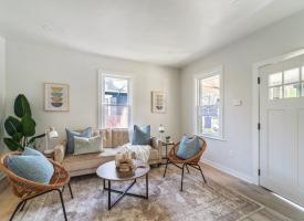 Primary image of 3910 Nicholson St
