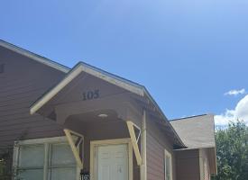Primary image of 105 S 25th St