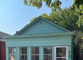 Primary image of 713 9th St N