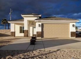Primary image of 10352 N Frontage Rd