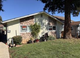 Primary image of 1030 Carolina St