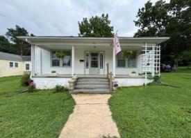 Primary image of 75 Anderson St