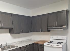 Primary image of 1826 Sunnyside Dr. Apt. 8