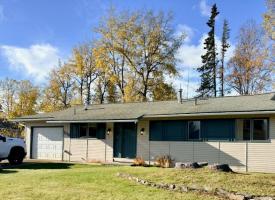 Primary image of 709 Cypress Dr