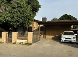 Primary image of 8421 S Mojave Ln