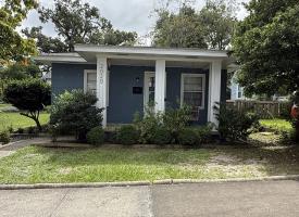 Primary image of 2020 Perry Ave