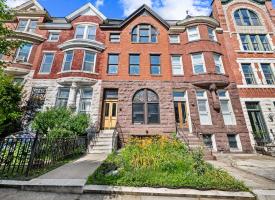 3 Bedroom Rental – 2231 Eutaw Pl, unit 2, Baltimore, MD, 21217